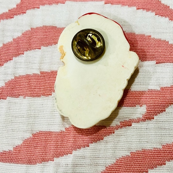 D14-Vintage Santa Face Collectible Pin/Brooch - Picture 3 of 10
